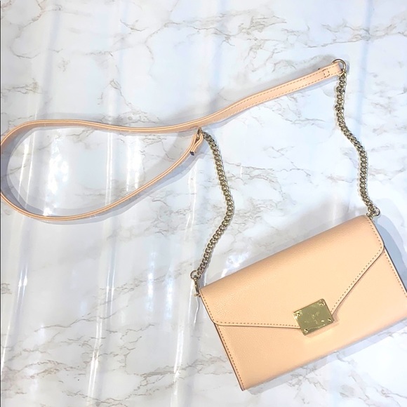 EXPRESS crossbody clutch/cross body - Picture 2 of 8